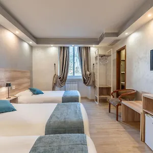2* Pensjonat Leone D'oro - Close To Piazza Vittorio